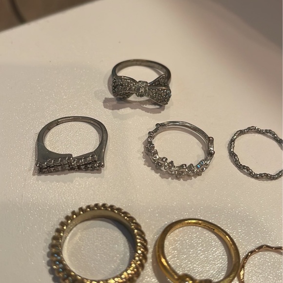 Ring lot - Picture 7 of 9